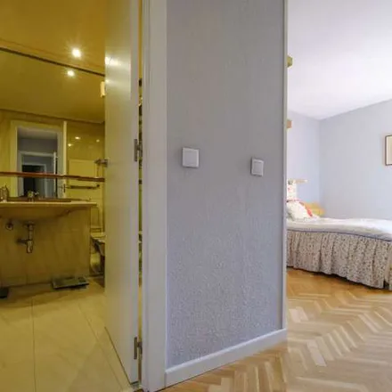 Image 4 - Calle de Santa Hortensia, 23, 28002 Madrid, Spain - Apartment for rent