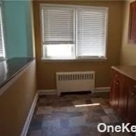 Image 3 - 619 East Broadway, City of Long Beach, NY 11561, USA - Apartment for rent