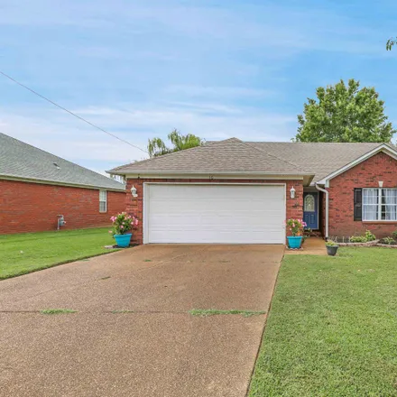 Buy this 3 bed house on 513 Gettysburg Drive in Jackson, TN 38305