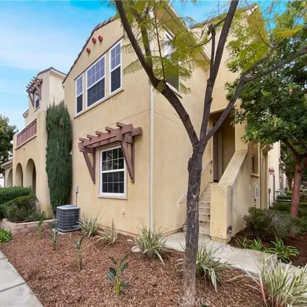 Buy this 3 bed condo on Holly Oak Drive in Temecula, CA 92592