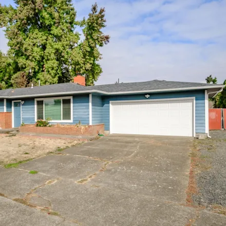 Buy this 3 bed house on 3115 14th Avenue Southeast in Albany, OR 97322