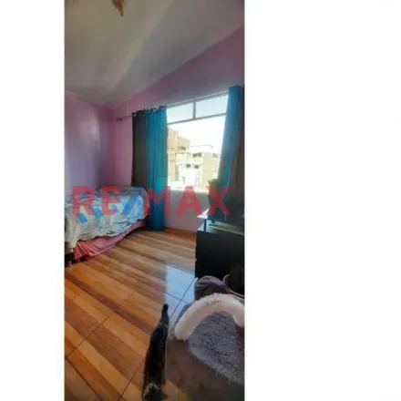 Buy this 3 bed apartment on Malvarosas in San Juan de Lurigancho, Lima Metropolitan Area 15423