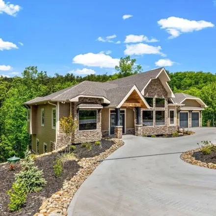 Buy this 6 bed house on 2978 Smoky Bluff Trail in Sevier County, TN 37862