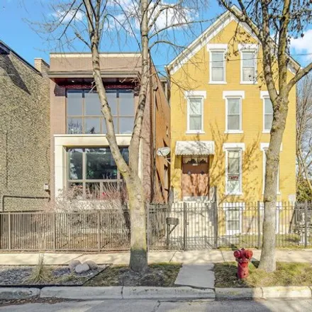 Buy this 11 bed house on 1900 West Huron Street in Chicago, IL 60612