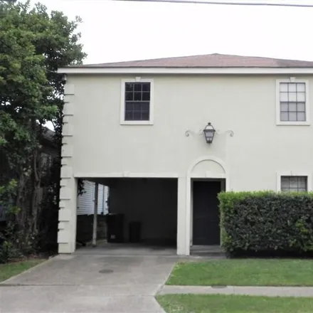 Rent this 3 bed house on 328 Calhoun Street in New Orleans, LA 70118