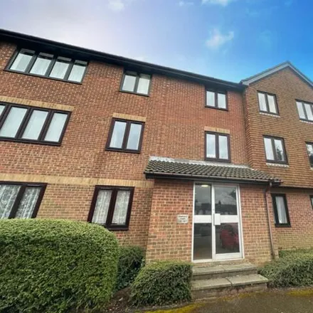 Rent this 1 bed apartment on Lawrence Court in Folkestone, CT19 6NG