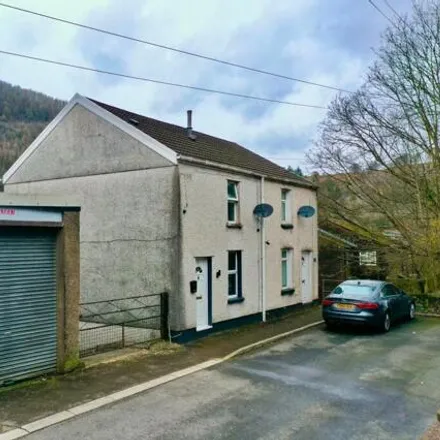 Buy this 2 bed duplex on unnamed road in Abercarn, NP11 4SE