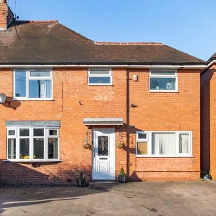 Buy this 5 bed duplex on Churchfields Close in Bromsgrove, B61 8EE