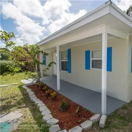 Image 1 - 785 Northwest 4th Avenue, Fort Lauderdale, FL 33311, USA - House for rent