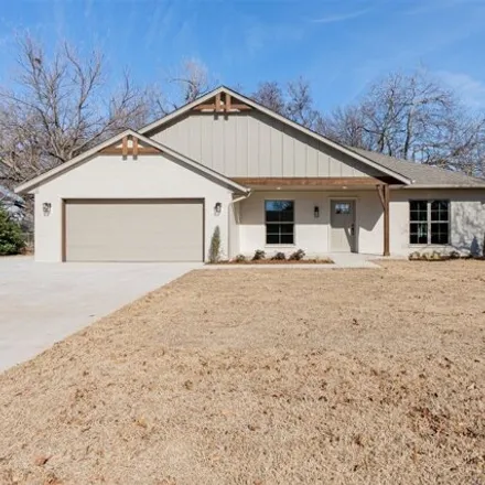 Rent this 4 bed house on 1555 Cruce Street in Norman, OK 73069