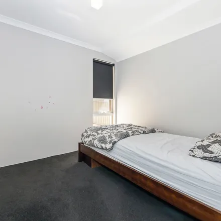 Image 1 - Columbia Crescent, Alkimos WA 6041, Australia - Apartment for rent