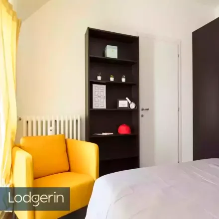 Image 1 - Via Arcivescovo Romilli, 20139 Milan MI, Italy - Room for rent