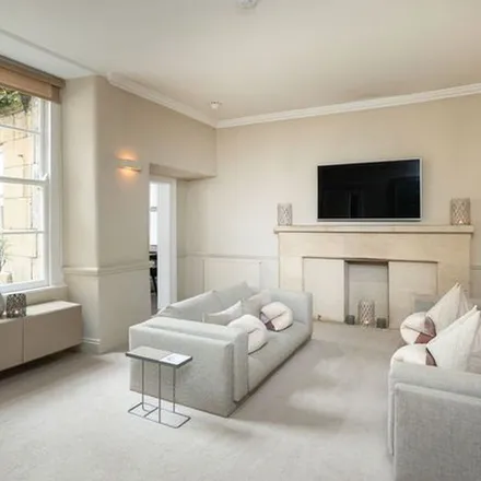 Image 9 - Royal Crescent, Bath, BA1 2LX, United Kingdom - Apartment for rent
