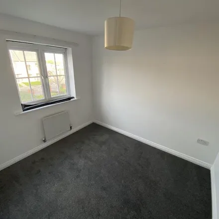 Rent this 4 bed townhouse on 12 Radcliffe Close in Gateshead, NE8 3JZ
