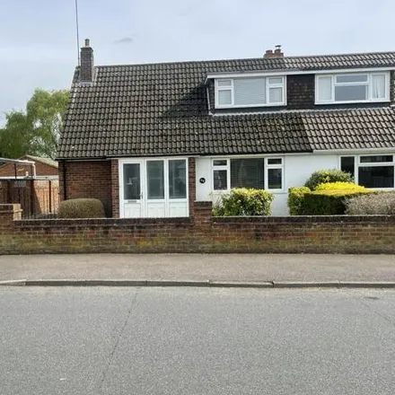 Image 2 - Gooseberry Hill, Luton, LU3 2LB, United Kingdom - House for sale