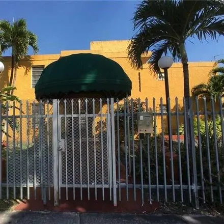 Buy this 2 bed condo on 1215 Southwest 32nd Avenue in Silver Court Trailer Park, Miami