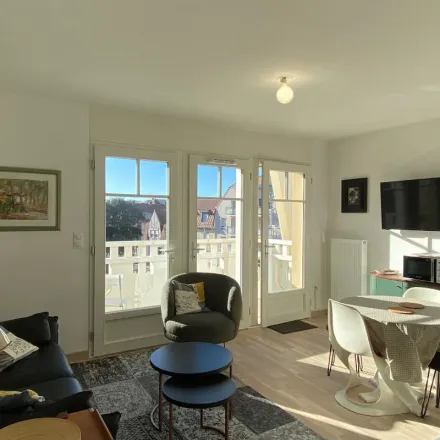 Rent this 2 bed apartment on Allée des Biches in 62520 Le Touquet-Paris-Plage, France