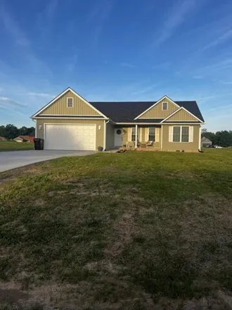Buy this 3 bed house on 316 Evergreen Cir in Danville, Kentucky
