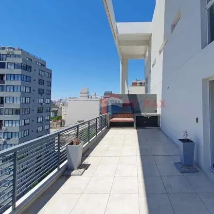 Buy this 3 bed apartment on Avenida San Juan 2302 in San Cristóbal, 1232 Buenos Aires