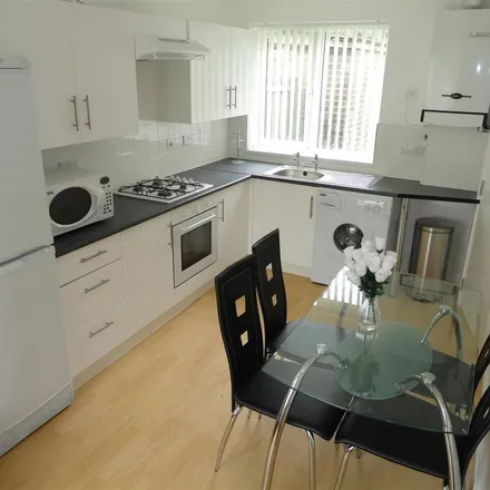 Rent this 5 bed apartment on Thirlmere House in Roman Way, Metchley