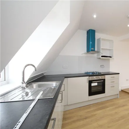 Rent this 2 bed apartment on Merchants Close in London, SE25 5JJ