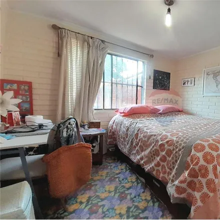 Buy this 3 bed house on Pasaje Carlos Pedraza 7787 in 794 0068 Provincia de Santiago, Chile