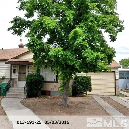 Buy this 2 bed house on 940 Yori Avenue in Reno, NV 89502