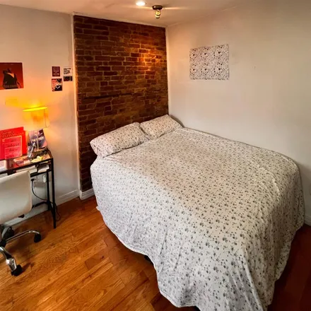 Rent this 1 bed room on 697 Jefferson Avenue in New York, NY 11221