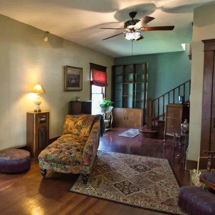 Image 3 - 131 South Chautauqua Street, Wichita, KS 67211, USA - House for sale