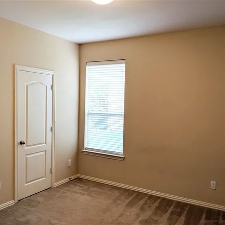 Image 4 - 500 Sheldon Road, Lantana, Denton County, TX 76226, USA - Apartment for rent