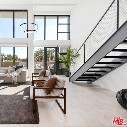 Image 1 - 13041 Pacific Promenade, Los Angeles, CA 90094, USA - Loft for sale