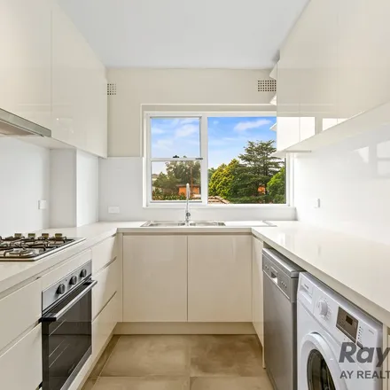 Image 5 - 391 Mowbray Road, Sydney NSW 2067, Australia - Apartment for rent
