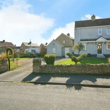 Buy this 3 bed duplex on Newholme Crescent in Evenwood, DL14 9RZ