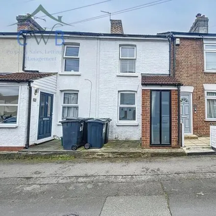 Buy this 2 bed townhouse on Noble house chinese takeaway in Oxford Street, Snodland