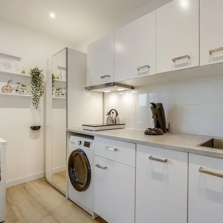 Rent this 1 bed apartment on 3201 EG Spijkenisse