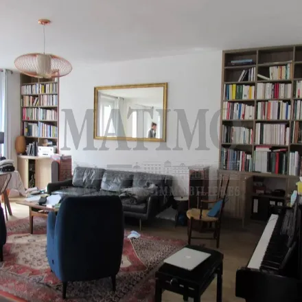 Rent this 4 bed apartment on 12 Rue Léopold Bellan in 75002 Paris, France
