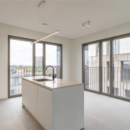 Rent this 2 bed apartment on Kanaalpad in 3500 Hasselt, Belgium