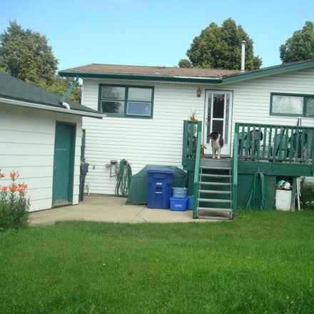 Rent this 1 bed house on Saskatoon in Confederation, SK
