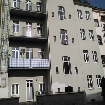 Rent this 1 bed apartment on Landeskronstraße 11 in 02826 Görlitz, Germany