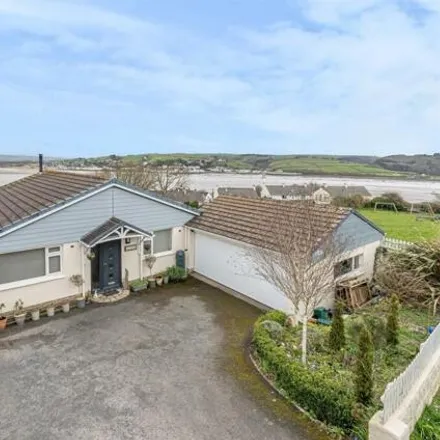 Buy this 3 bed house on Pitt Avenue in Appledore, EX39 1PY