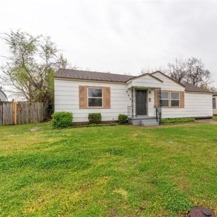 Image 2 - 830 Proctor Place, Midwest City, OK 73110, USA - House for sale