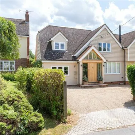 Buy this 5 bed house on Mill Road in Felsted, CM6 3HQ