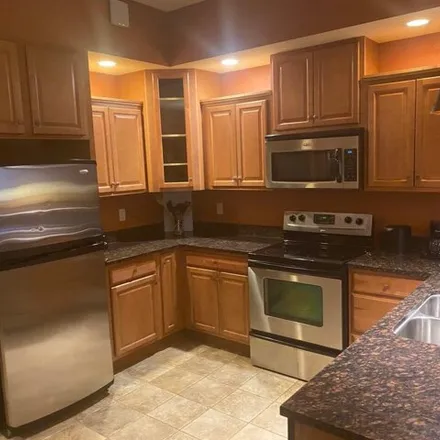 Buy this 3 bed condo on Chula Vista Resort in Chula Vista Parkway, Wisconsin Dells