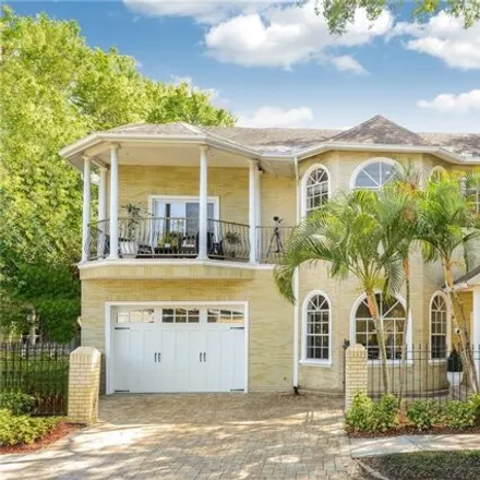 Buy this 6 bed house on 2362 West Jetton Avenue in Amelia, Tampa