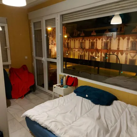 Rent this 6 bed apartment on Calle Acera de Guerrita in 14001 Córdoba, Spain