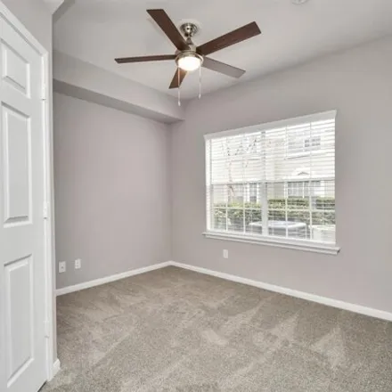 Image 4 - 2275 Bellefontaine Street, Houston, TX 77030, USA - Apartment for rent