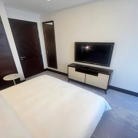 Rent this 2 bed apartment on The Address - Sky View Tower 2 in Metro access : Burj Khalifa / Dubai Mall station, Downtown Dubai