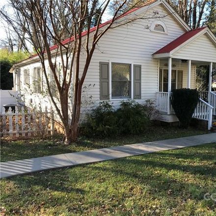 Rent this 2 bed house on 38 South Hill Street in Waynesville, NC 28786
