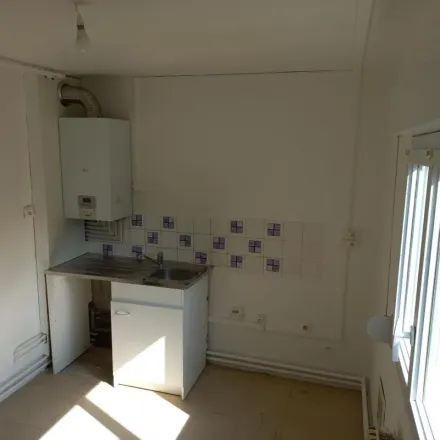 Rent this 4 bed apartment on 1 Rue du 8 Mai 1945 in 58500 Clamecy, France