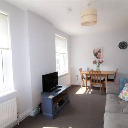 Image 1 - Parvati Villas, 302 London Road, London, CR0 2TG, United Kingdom - Apartment for rent